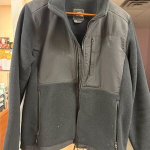The North Face women’s retro Denali jacket size large